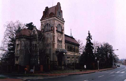 img00003.jpg