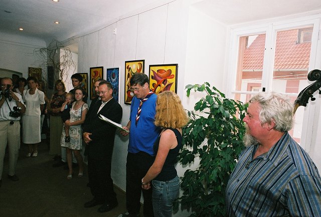 img00003.jpg