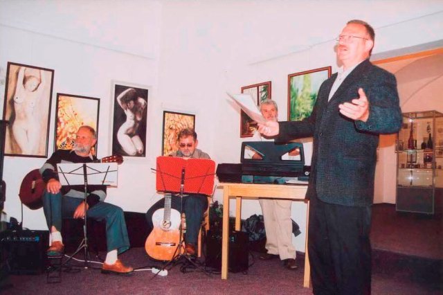 img00002.jpg