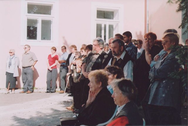 img00003.jpg